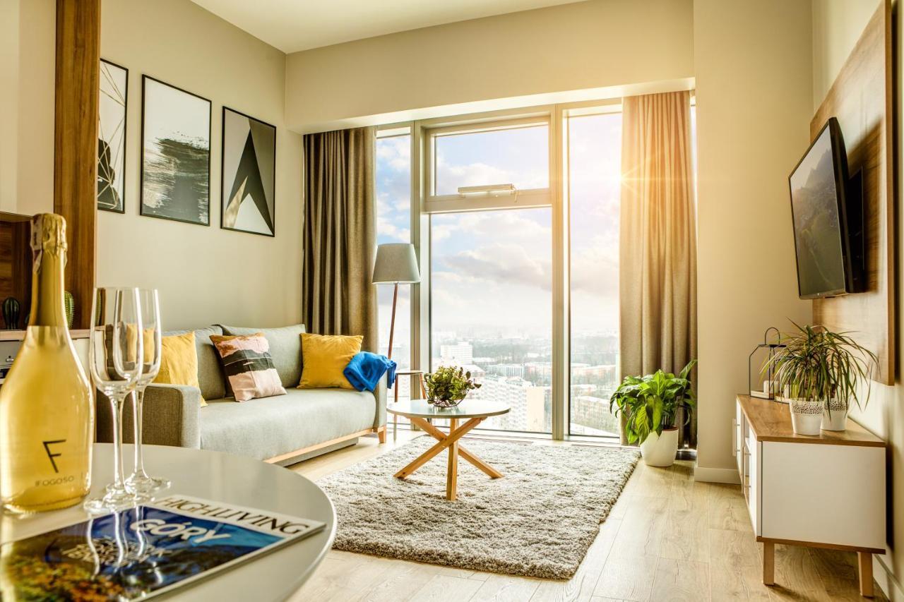 Apartamenty Sky Tower Wrocław Extérieur photo