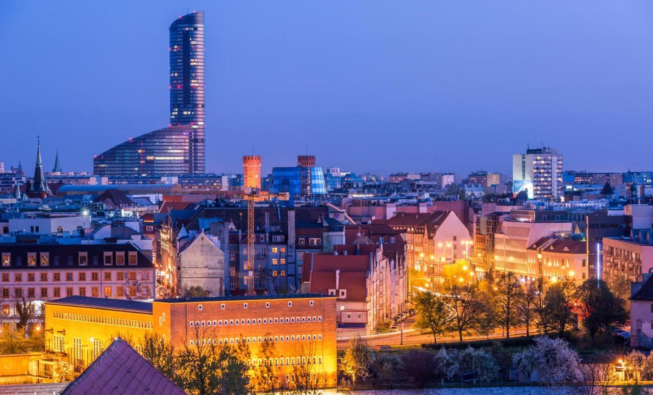 Apartamenty Sky Tower Wrocław Extérieur photo