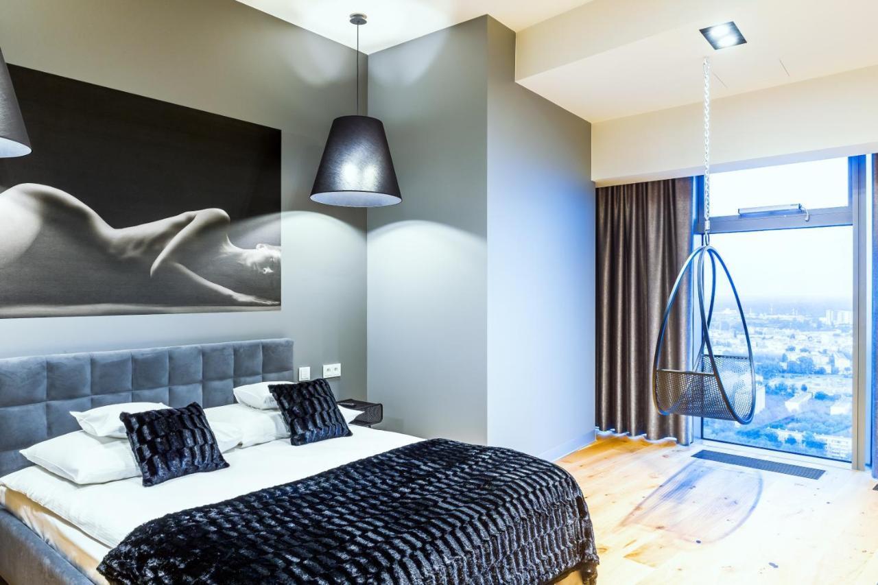 Apartamenty Sky Tower Wrocław Extérieur photo