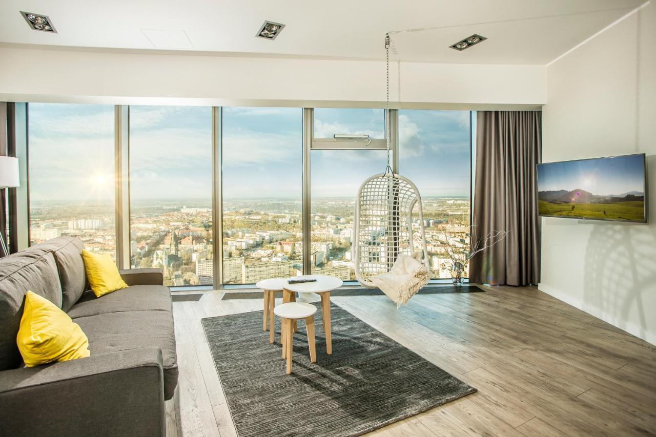 Apartamenty Sky Tower Wrocław Extérieur photo