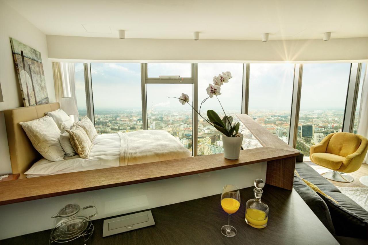 Apartamenty Sky Tower Wrocław Extérieur photo