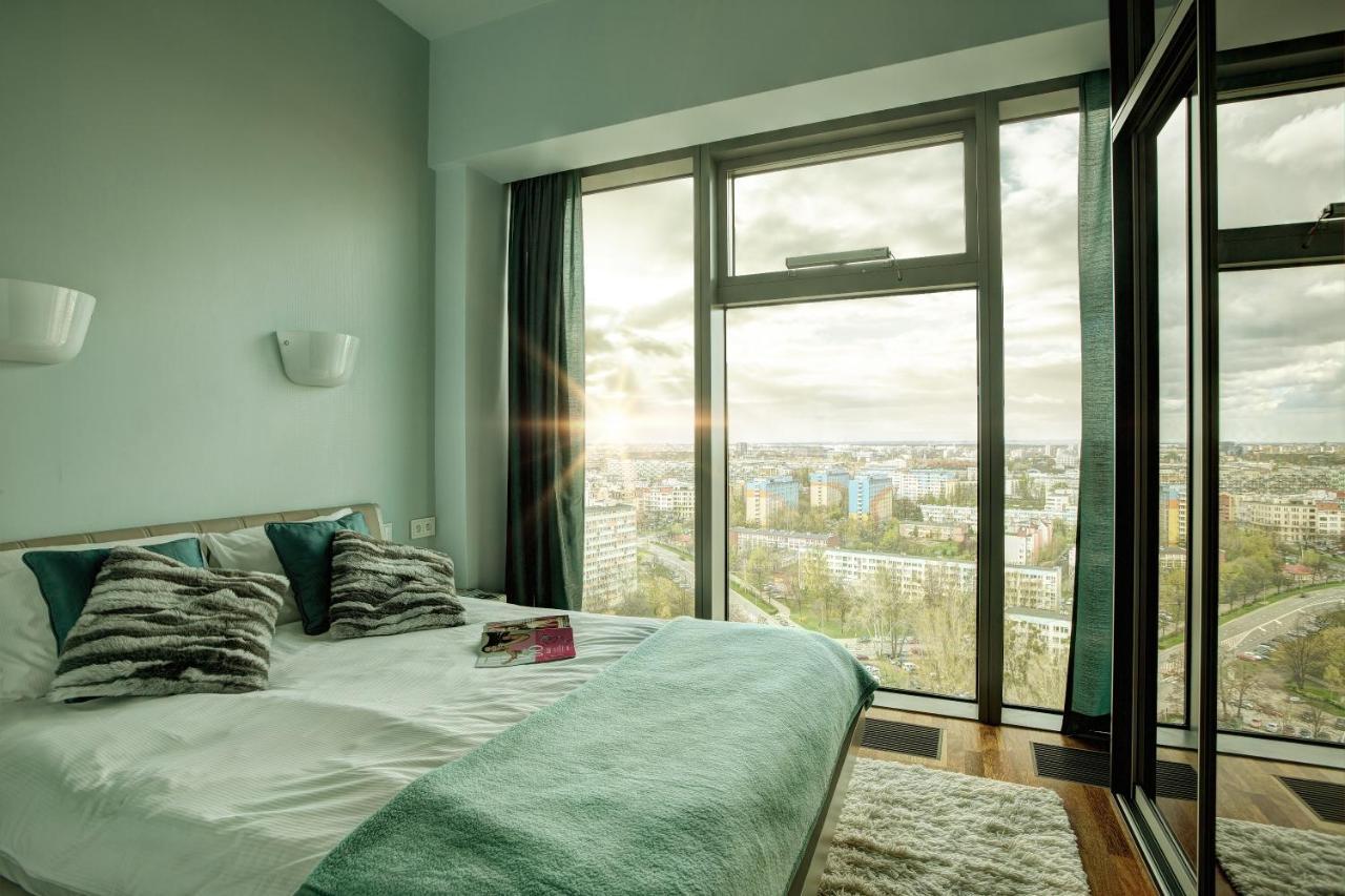 Apartamenty Sky Tower Wrocław Extérieur photo