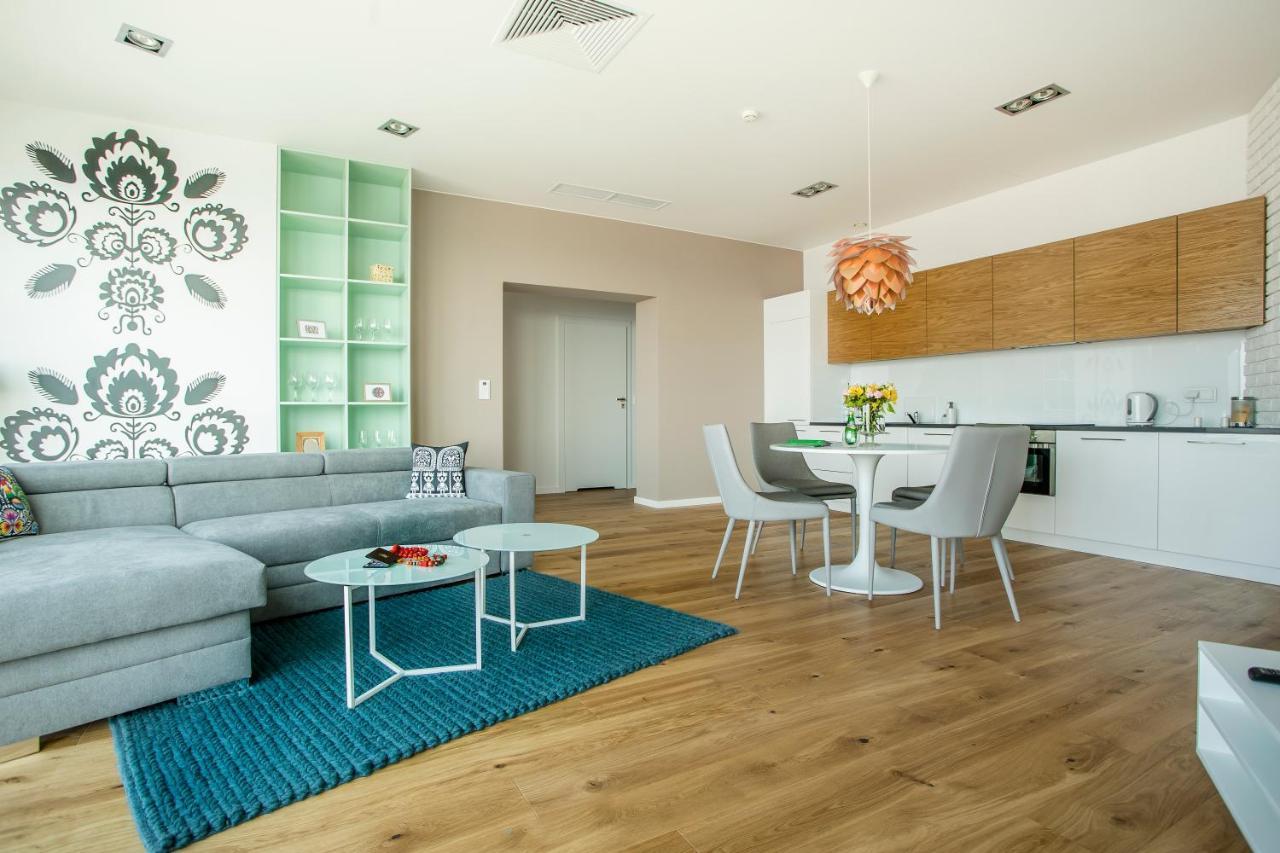 Apartamenty Sky Tower Wrocław Extérieur photo
