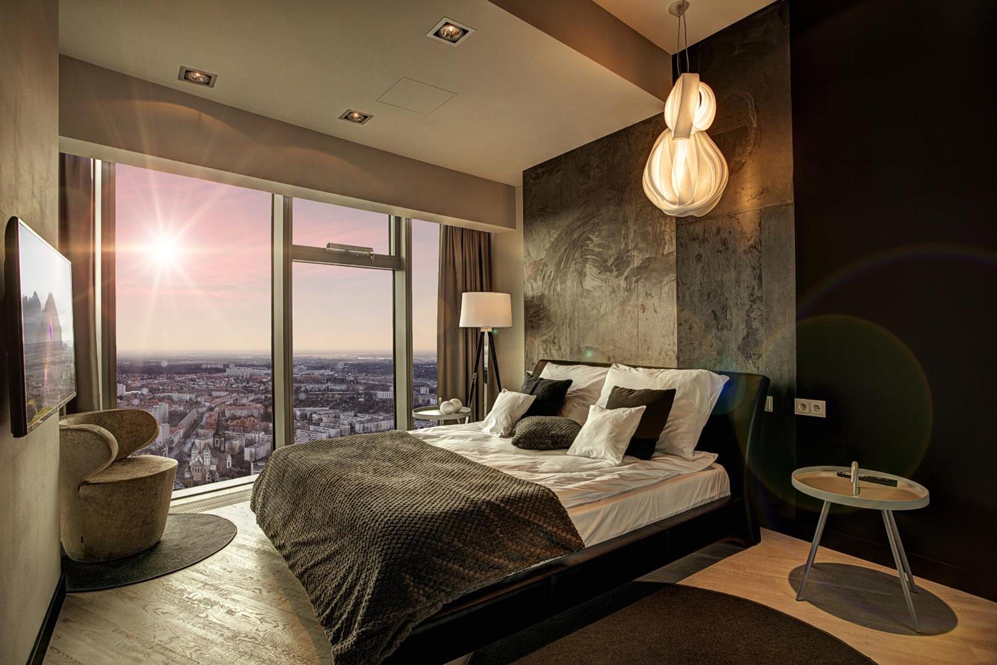 Apartamenty Sky Tower Wrocław Extérieur photo